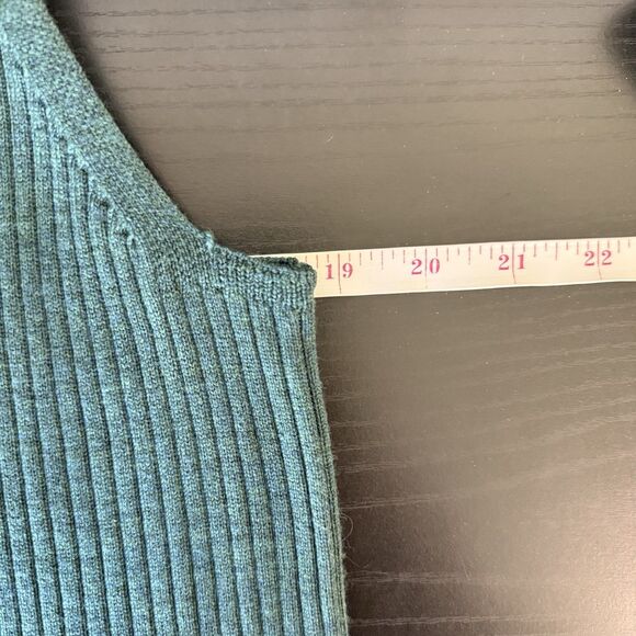 H by Halston LG Green 100% Merino Wool Mock Neck Knit Tank Preppy Quiet Luxury - Picture 9 of 11